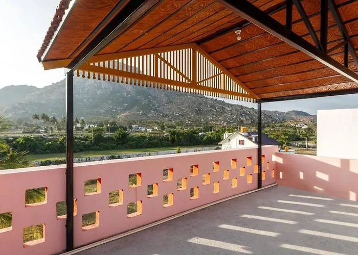 Holiday Day Home In Nandi Skandagiri Hills